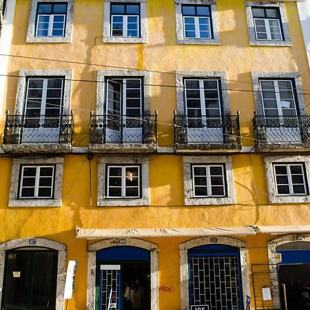 Locals Hostel & Suites Lisbon Luaran gambar