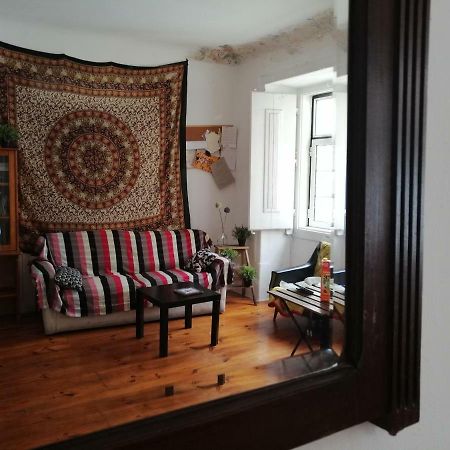 Locals Hostel & Suites Lisbon Luaran gambar