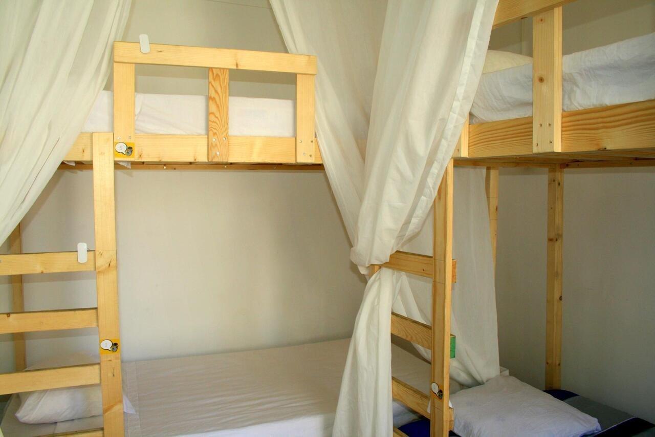 Locals Hostel & Suites Lisbon Luaran gambar