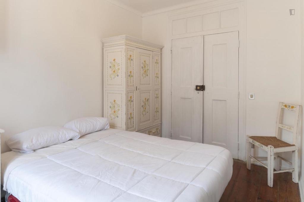 Locals Hostel & Suites Lisbon Luaran gambar