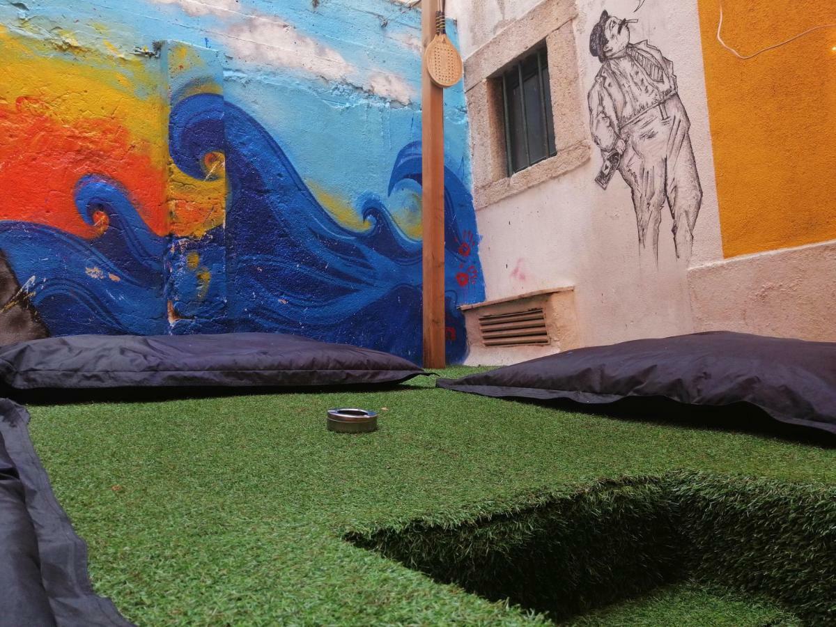 Locals Hostel & Suites Lisbon Luaran gambar
