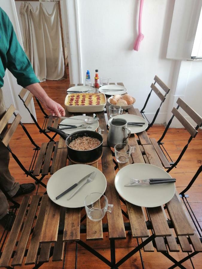 Locals Hostel & Suites Lisbon Luaran gambar